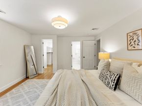 33 Oak Hill Rd, Wayland MA 01778