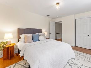 33 Oak Hill Rd, Wayland MA 01778