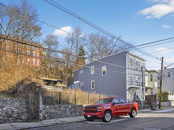 124 Leyden, Boston MA 02128