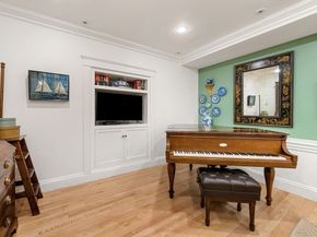 9-11 Worcester Sq 1, Boston MA 02118