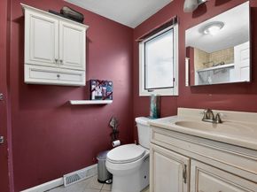 34 Copperwood Dr 34, Stoughton MA 02072