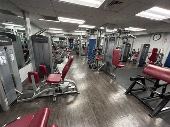 77 Pond Ave 1009, Brookline MA 02445