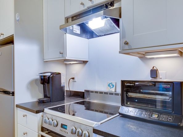 652 Massachusetts Ave 2, Boston MA 02118