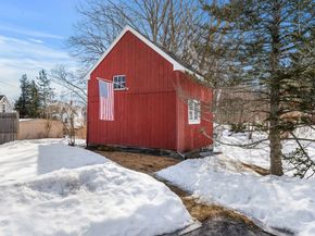 4 Wood St, Chelmsford MA 01863