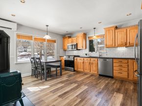 4 Wood St, Chelmsford MA 01863