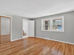 37 Ledgewood Road, Framingham MA 01701