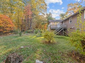 37 Ledgewood Road, Framingham MA 01701