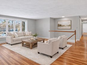 37 Ledgewood Road, Framingham MA 01701