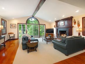 308 Musterfield Road, Concord MA 01742