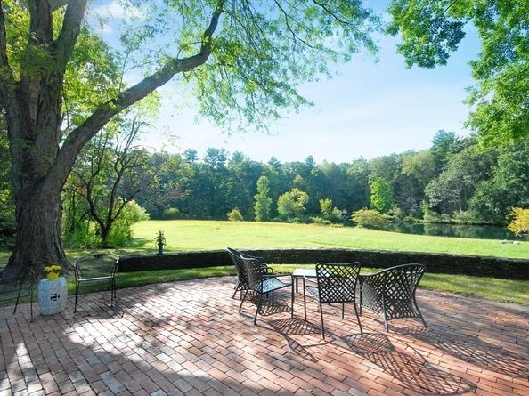 308 Musterfield Road, Concord MA 01742