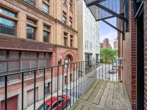 19 Stanhope 2B, Boston MA 02116