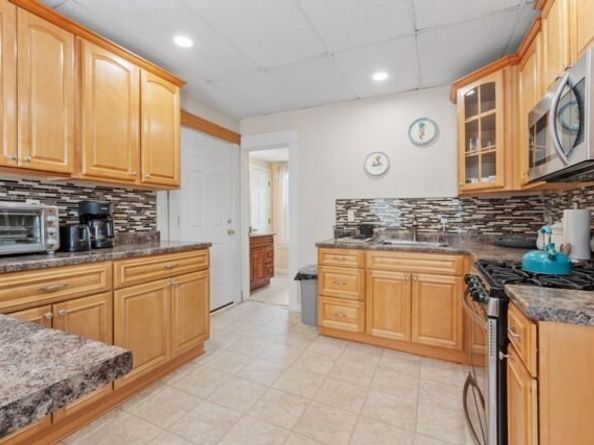 29 Forest Street, Fitchburg MA 01420