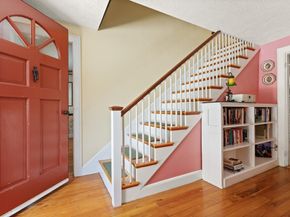 472 Brook St, Framingham MA 01701