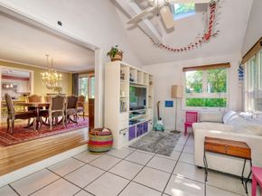 65 Sherburne Rd S, Lexington MA 02421