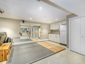 65 Sherburne Rd S, Lexington MA 02421