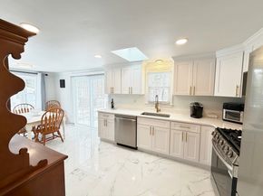 62 Duncan Rd, Stoughton MA 02072