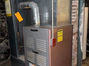 12 Varney St, Salem MA 01970