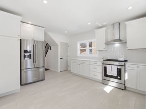 47 Hale St, Leominster MA 01453