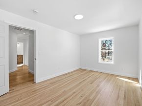 47 Hale St, Leominster MA 01453