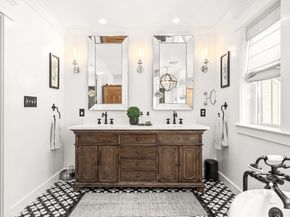 27 Park St, North Reading MA 01864