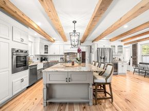 27 Park St, North Reading MA 01864