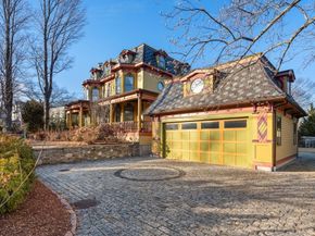 929 Beacon, Newton MA 02459