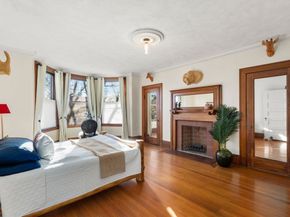 929 Beacon, Newton MA 02459