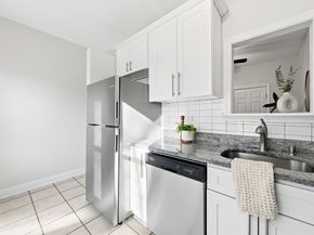 8 Humboldt Ave 2, Boston MA 02119