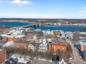 68 Pleasant St 2, Newburyport MA 01950