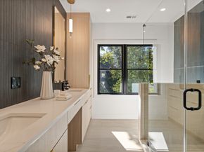 180 Hunnewell Ave A, Newton MA 02458