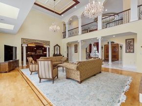 30 Bridle Path, Shrewsbury MA 01545