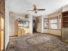 34 Putnam St, Somerville MA 02143