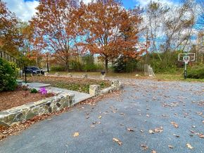 39 Central St, Middleton MA 01949