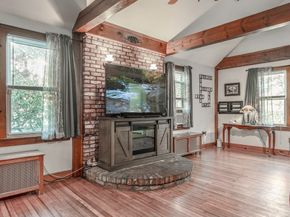 39 Central St, Middleton MA 01949