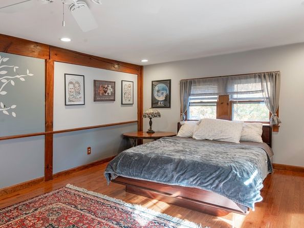 39 Central St, Middleton MA 01949