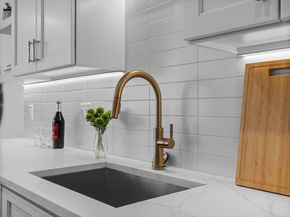 234 Causeway Street U702, Boston MA 02114