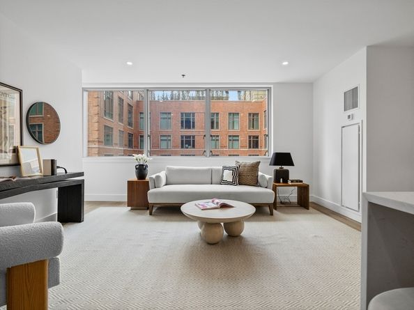 234 Causeway Street U702, Boston MA 02114