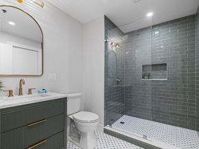 234 Causeway Street U702, Boston MA 02114