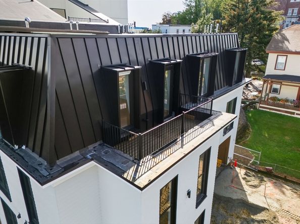 22 High Street PH11, Boston MA 02122