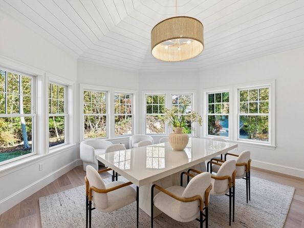 2 Beacon Hill Road, Marblehead MA 01945