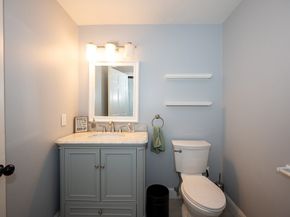 29 Dominion Rd, Worcester MA 01605