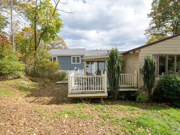 29 Dominion Rd, Worcester MA 01605