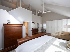 18 Tisdale Dr 18, Dover MA 02030