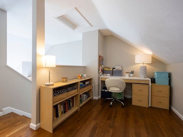 18 Tisdale Dr 18, Dover MA 02030