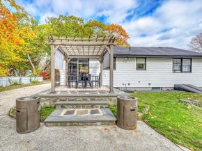 38 Appleton St, Saugus MA 01906