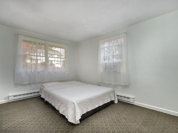 38 Appleton St, Saugus MA 01906