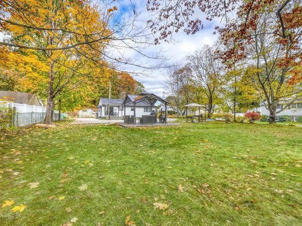 38 Appleton St, Saugus MA 01906