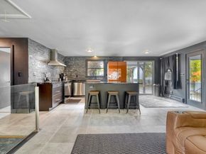 38 Appleton St, Saugus MA 01906