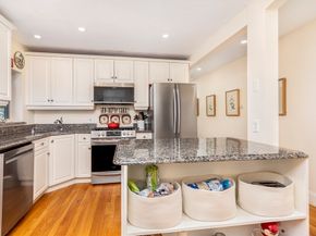 10 Andrew Street 2A, Salem MA 01970