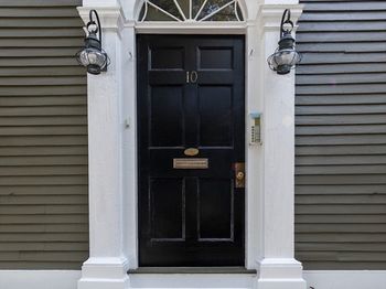10 Andrew Street